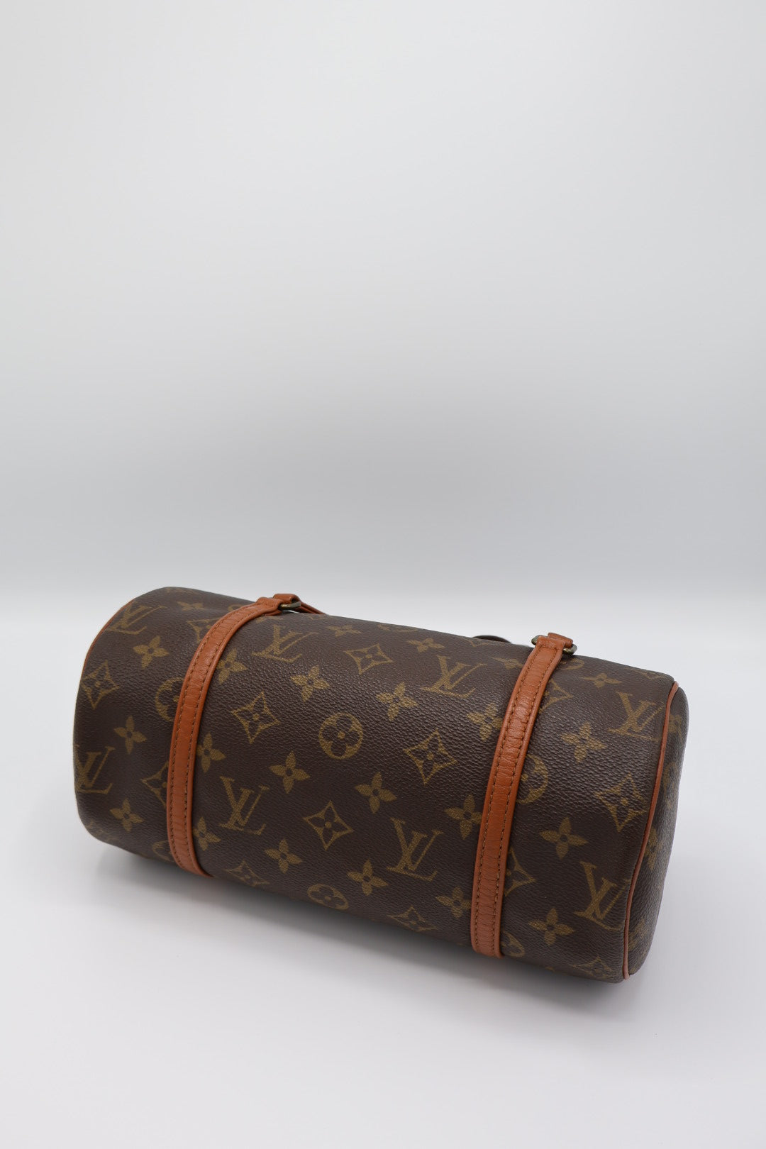 LOUIS VUITTON PAPILLON 26