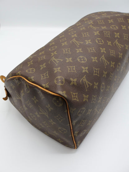 LOUIS VUITTON SPEEDY 35