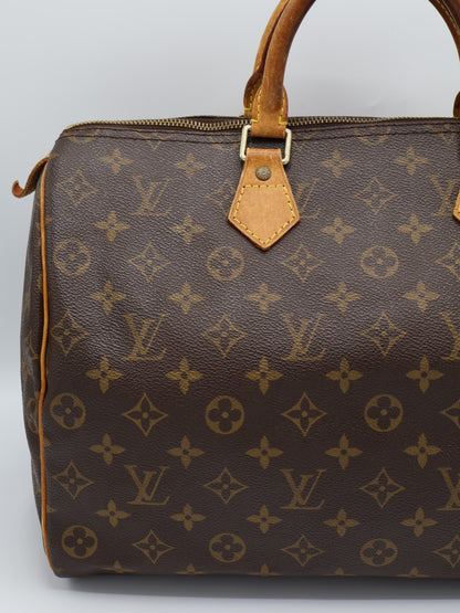 LOUIS VUITTON SPEEDY 35