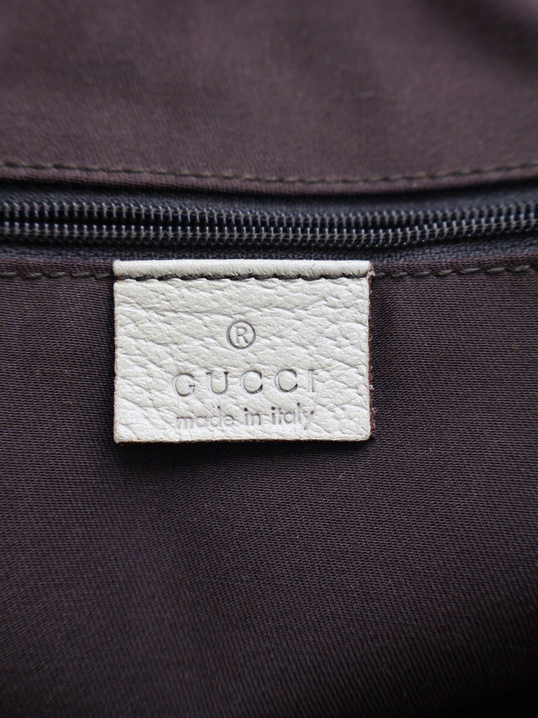 GUCCI ABBEY D-RING TOTE