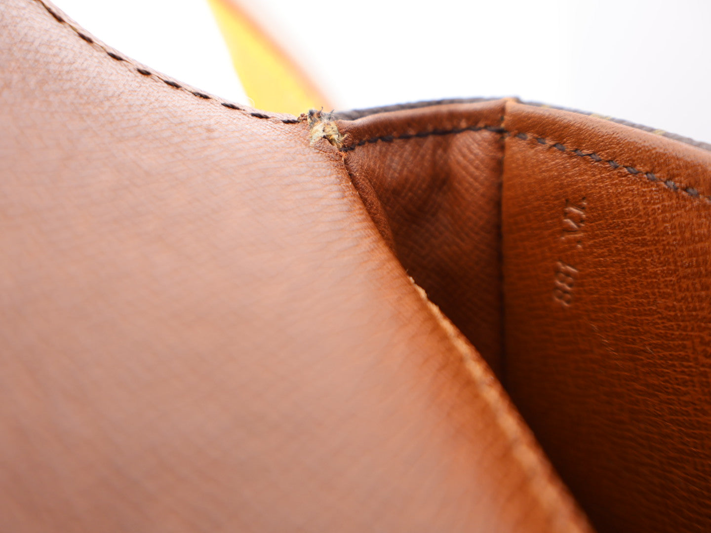 LOUIS VUITTON CHANTILLY PM