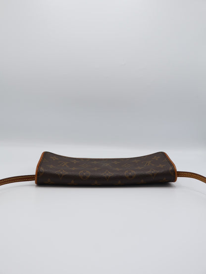 LOUIS VUITTON POCHETTE TWIN
