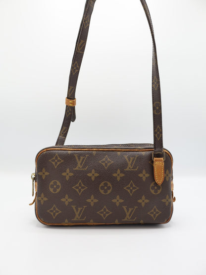 LOUIS VUITTON MARLY BANDOULIÈRE