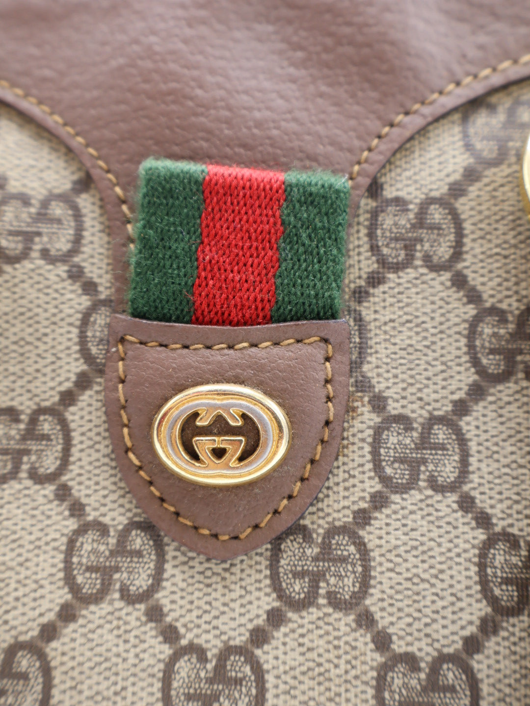 GUCCI BOSTON