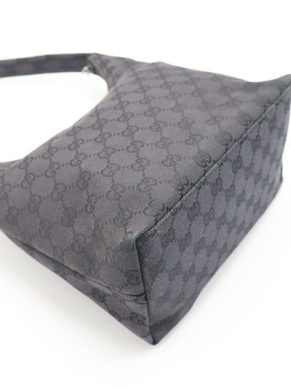 GUCCI GG CANVAS HOBO