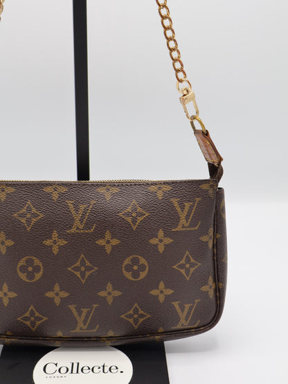 LOUIS VUITTON POCHETTE