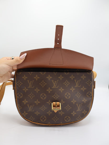 LOUIS VUITTON JEUNEFILLE GM