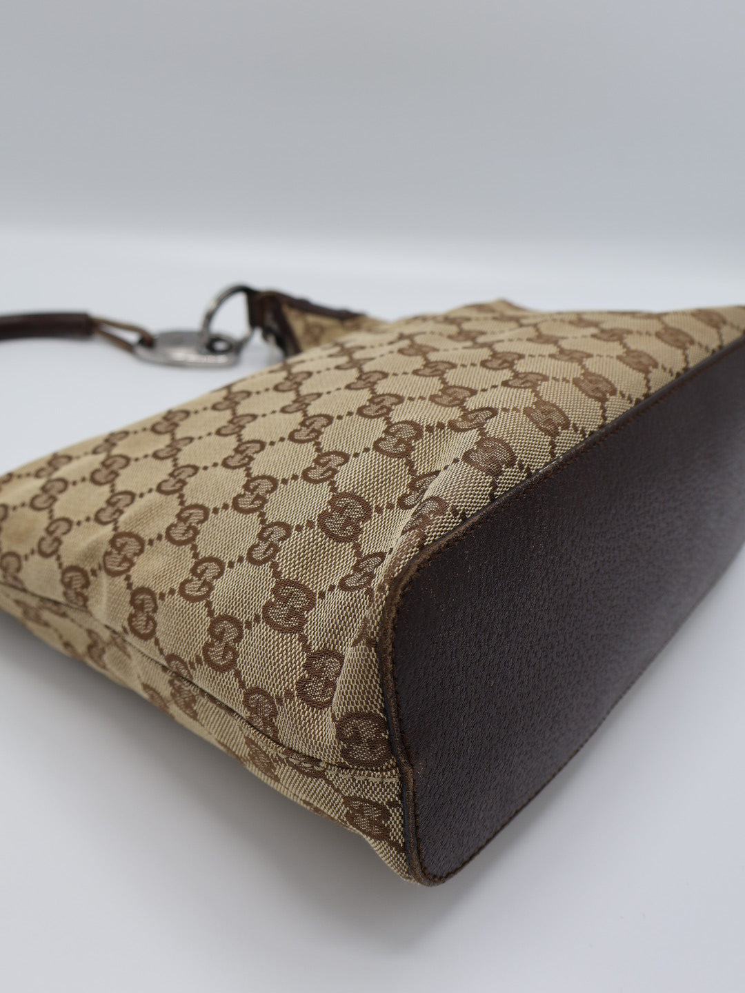 GUCCI LOCK CANVAS