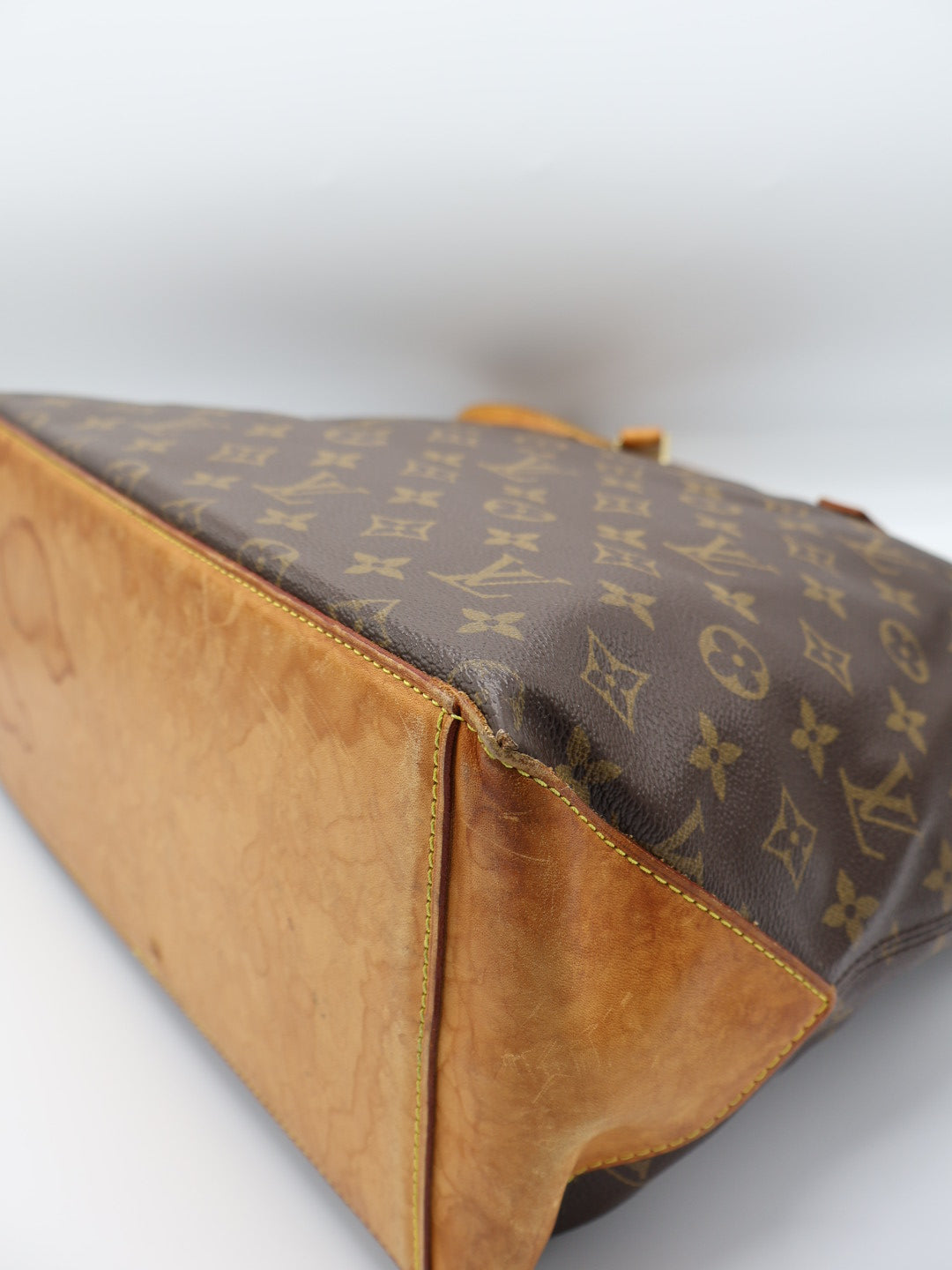 LOUIS VUITTON CABAS MEZZO TOTE