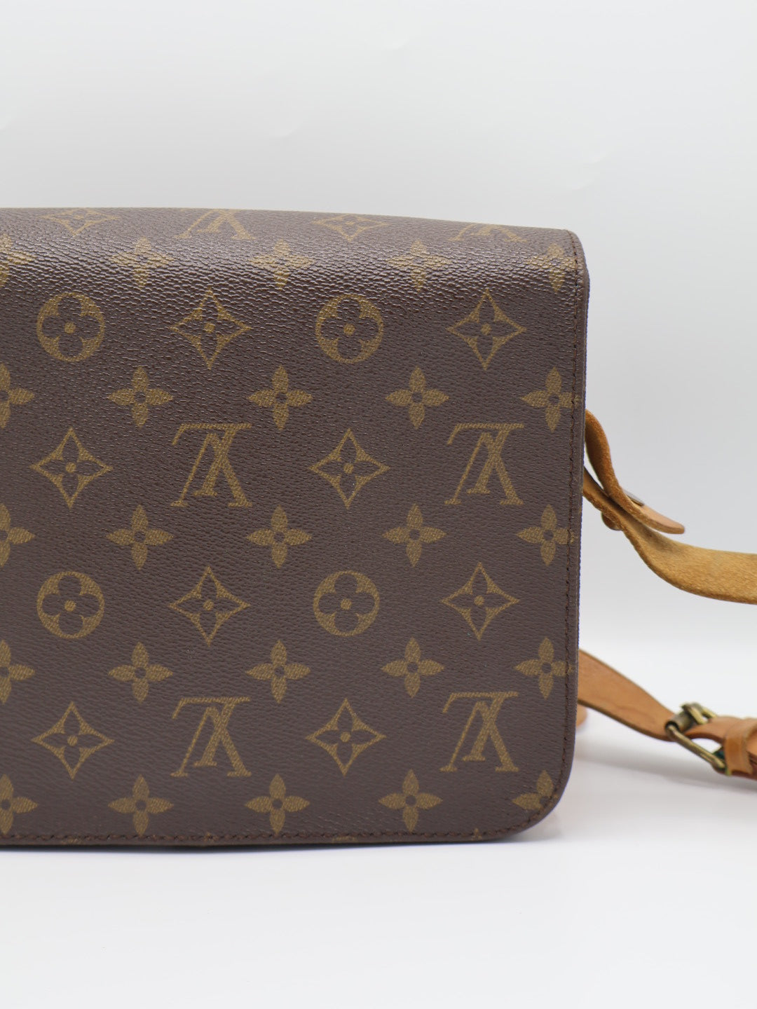 LOUIS VUITTON CARTOUCHIÈRE MM