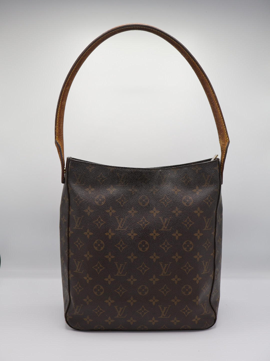 LOUIS VUITTON LOOPING GM
