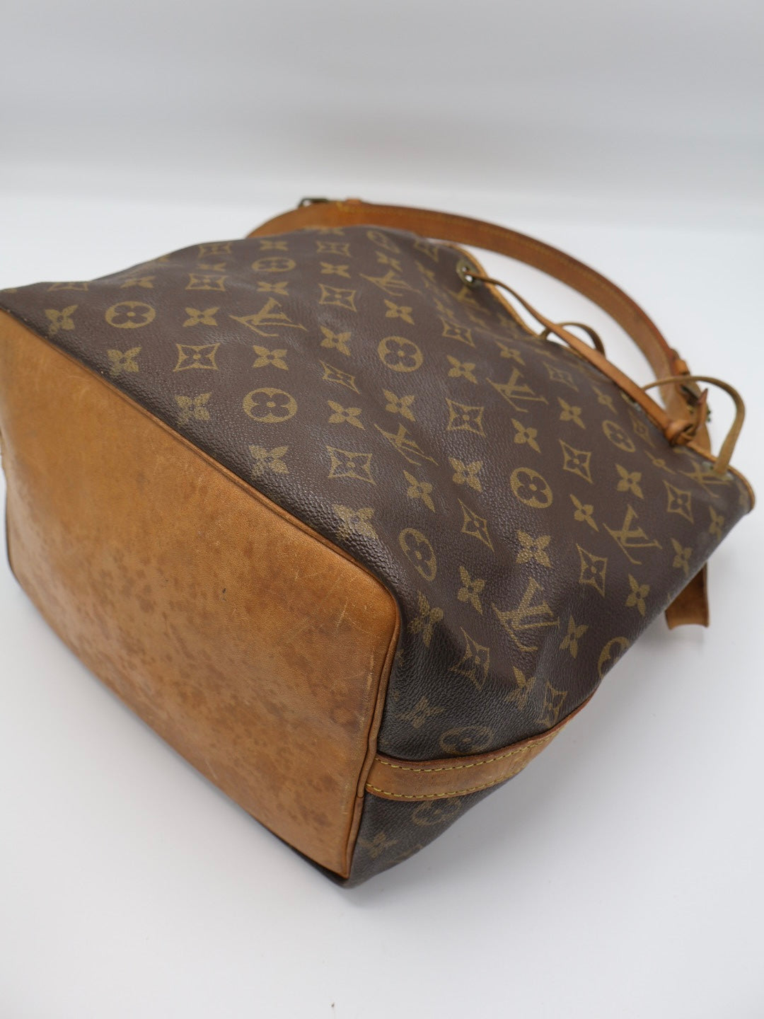 LOUIS VUITTON PETIT NOÉ