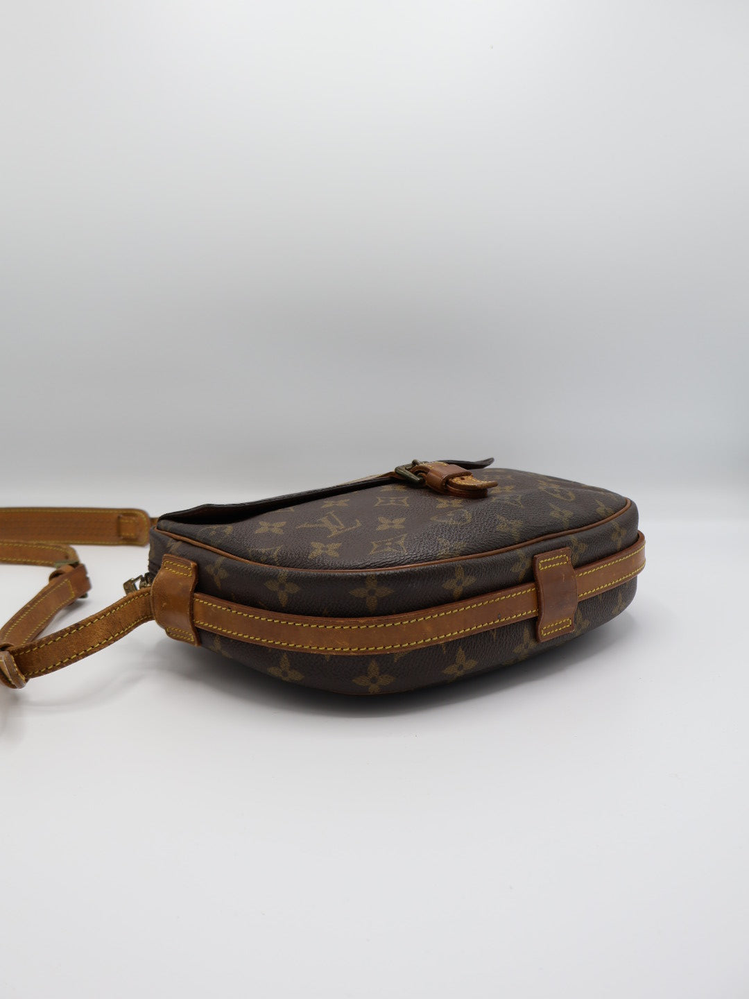 LOUIS VUITTON JEUNE FILLE MM