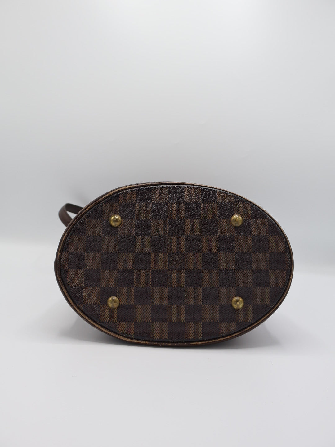 LOUIS VUITTON MARAIS BUCKET