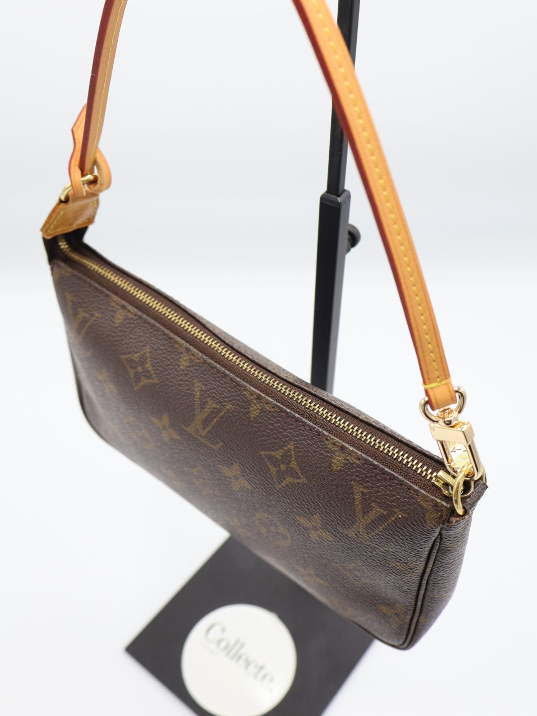 LOUIS VUITTON POCHETTE ACCESSOIRES