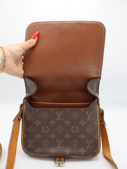 LOUIS VUITTON CARTOUCHIÈRE MM