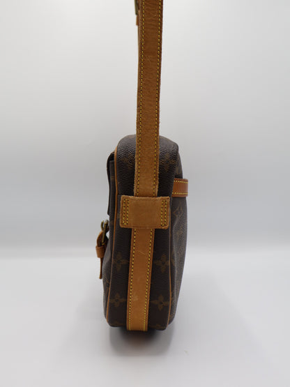 LOUIS VUITTON JEUNEFILLE GM