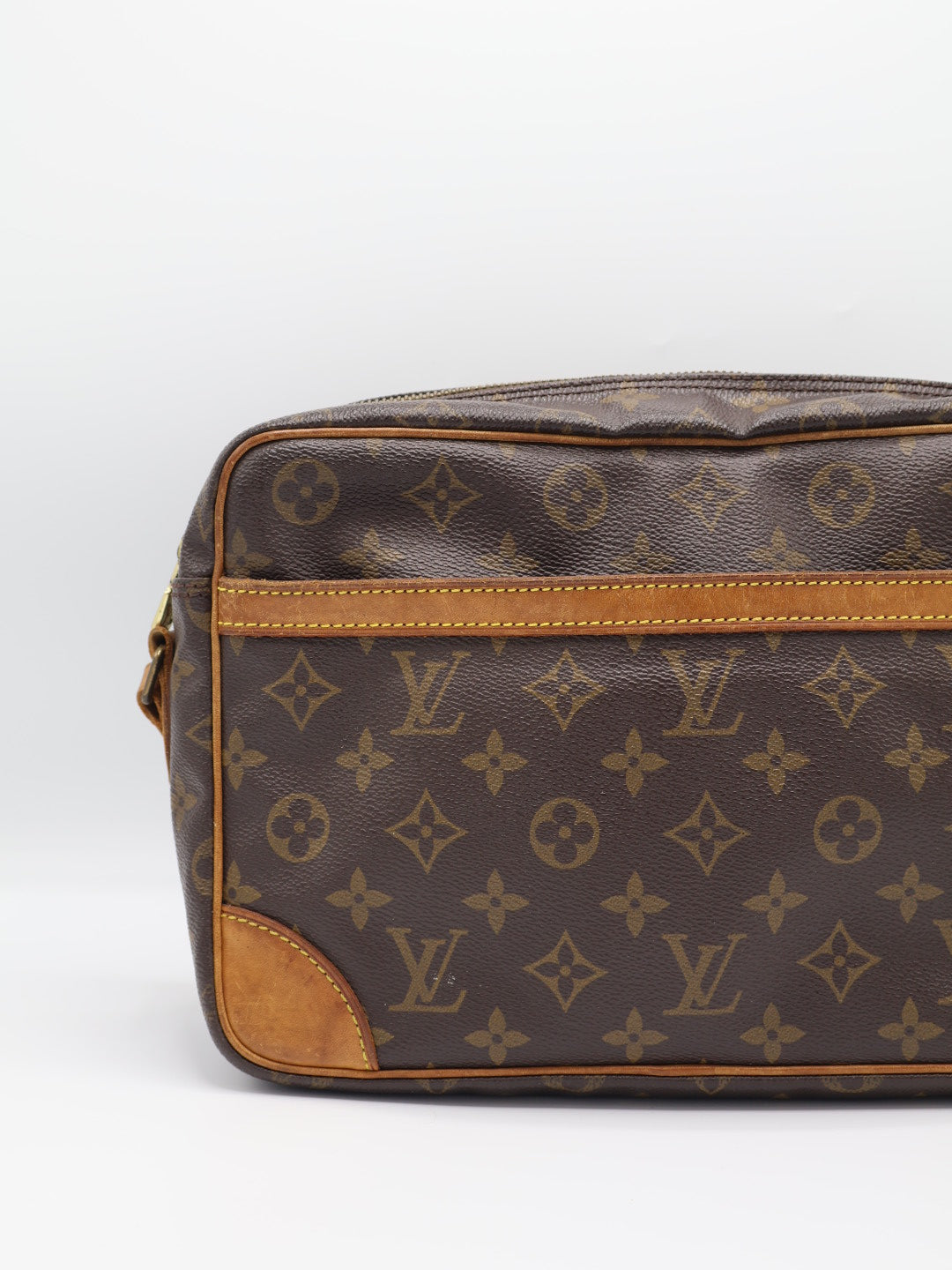 LOUIS VUITTON TROCADERO 30