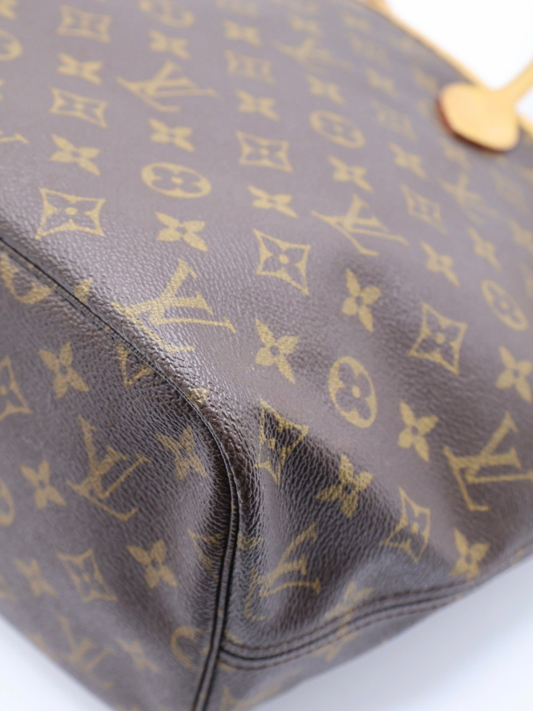 LOUIS VUITTON NEVERFULL MM