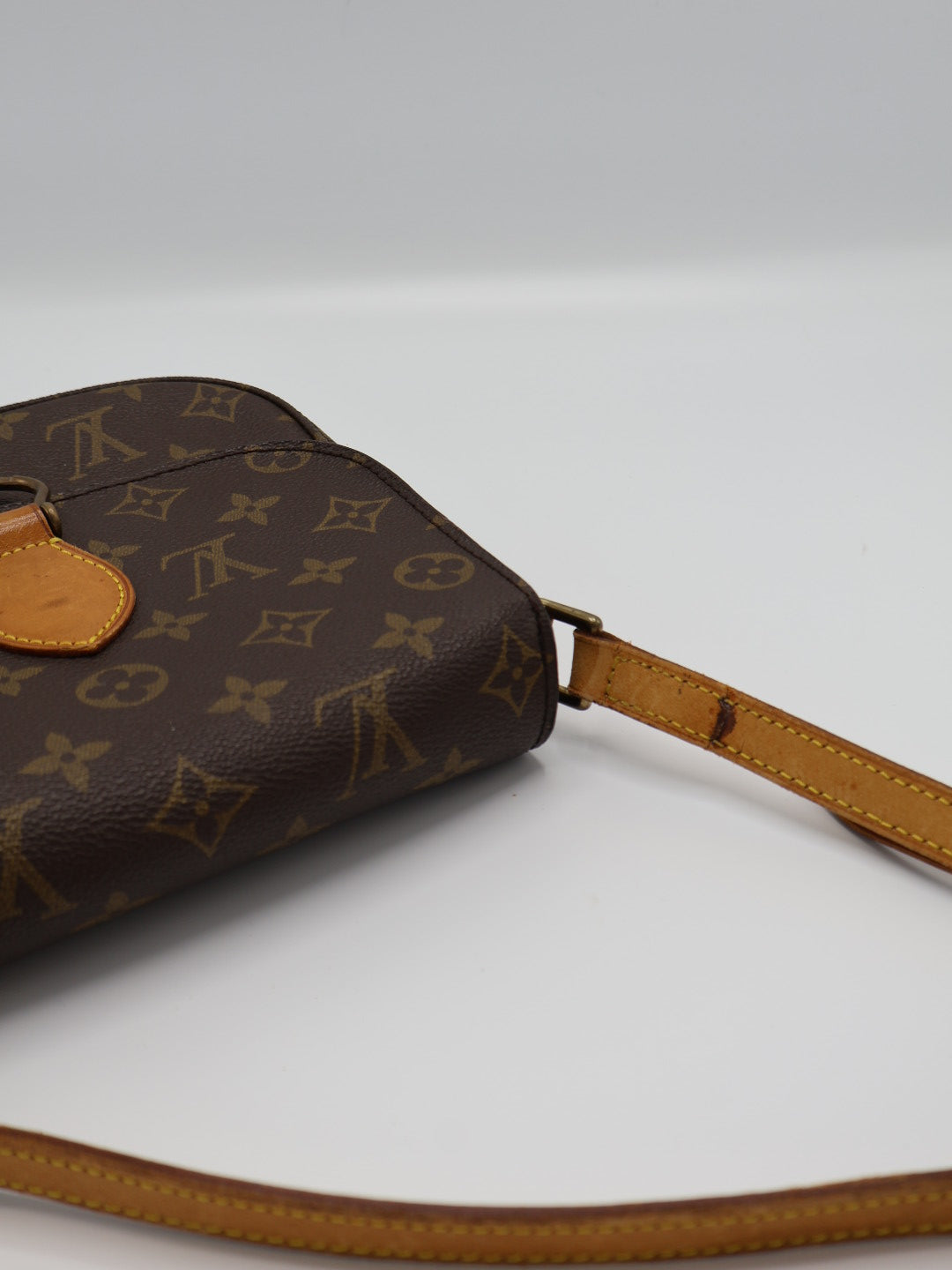 LOUIS VUITTON SAINT CLOUD MM
