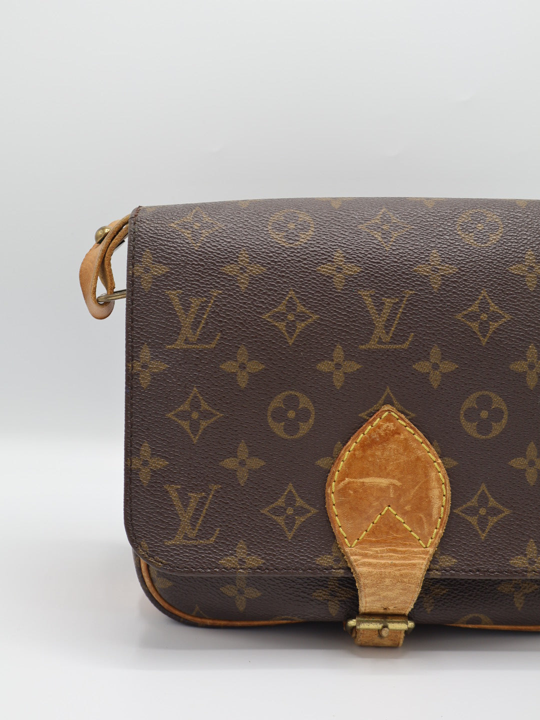 LOUIS VUITTON CARTOUCHIÈRE MM