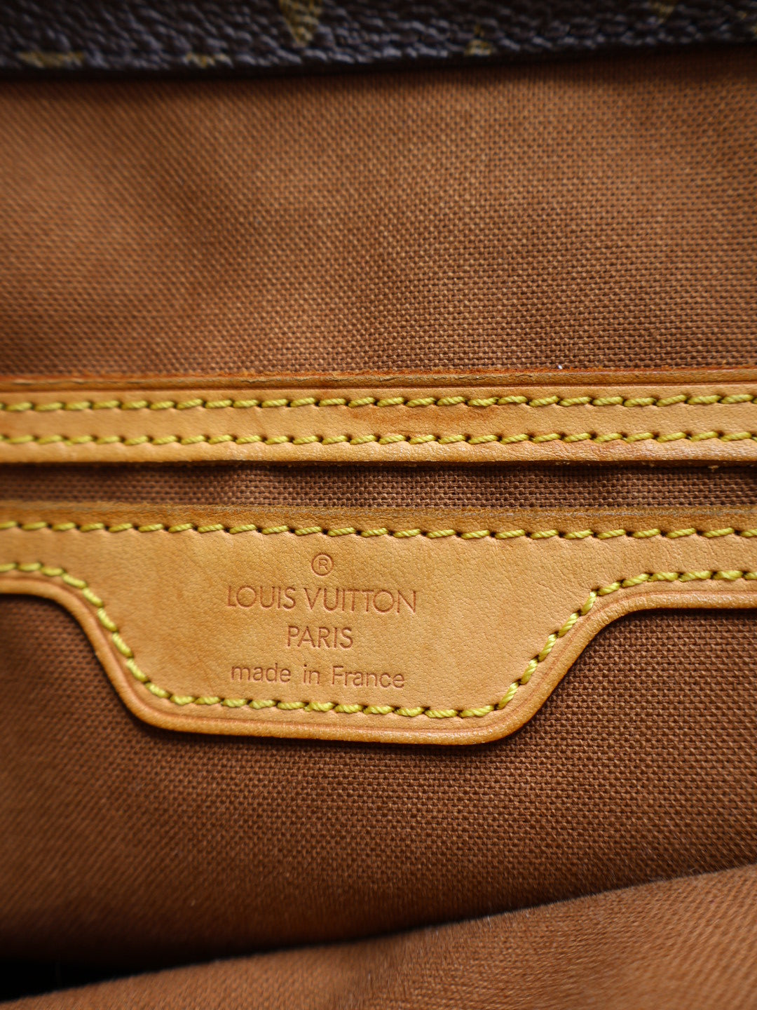 LOUIS VUITTON CABAS MEZZO TOTE