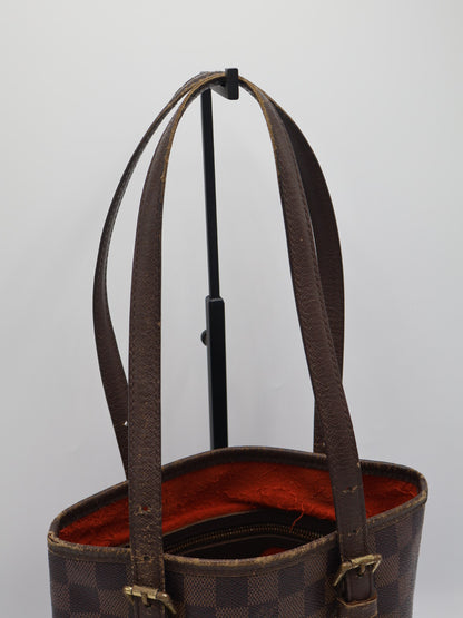 LOUIS VUITTON MARAIS BUCKET