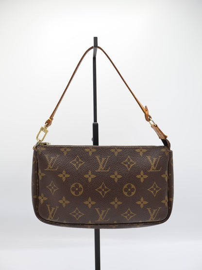 LOUIS VUITTON POCHETTE ACCESSOIRES