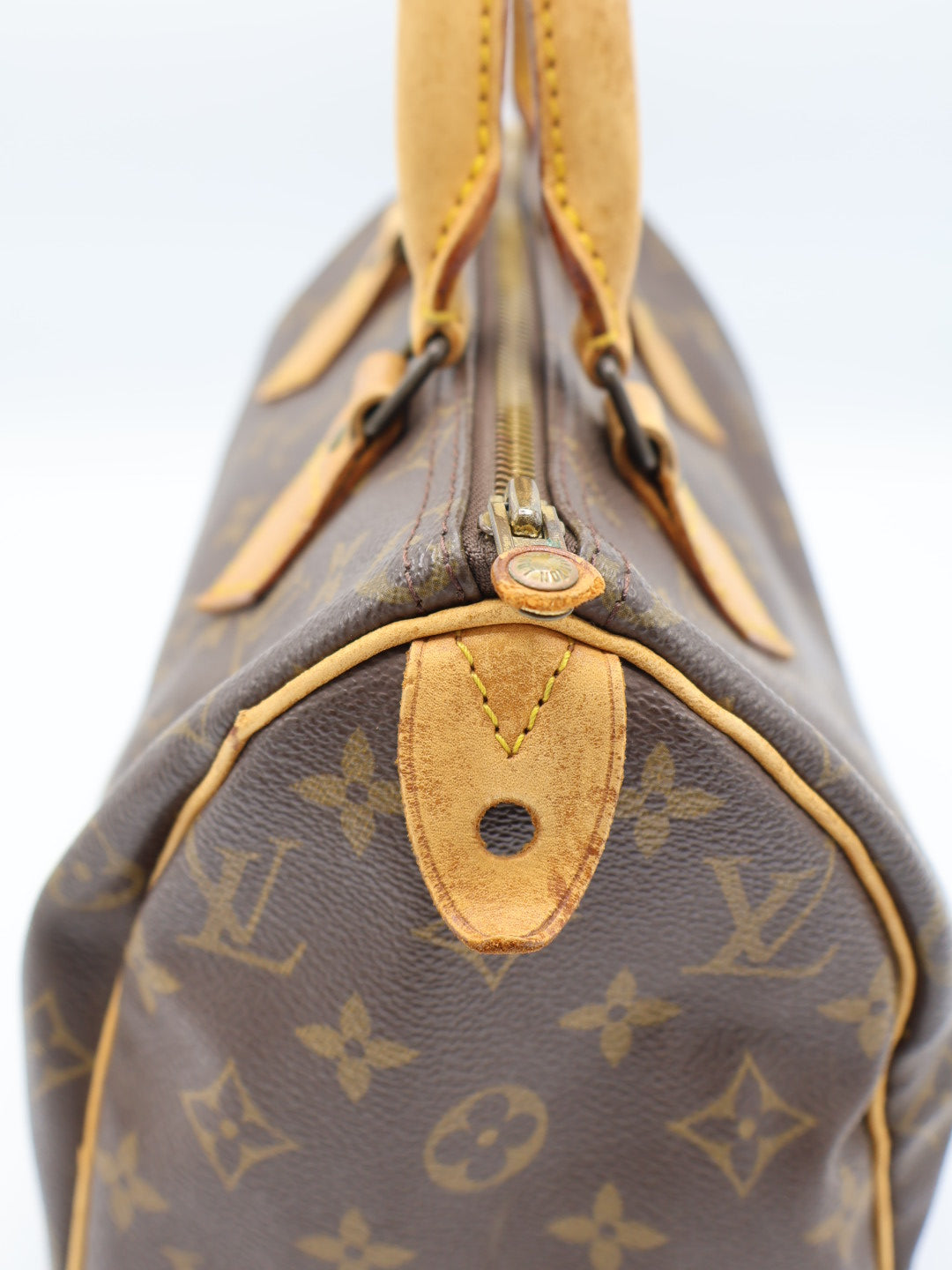 LOIS VUITTON SPEEDY 25