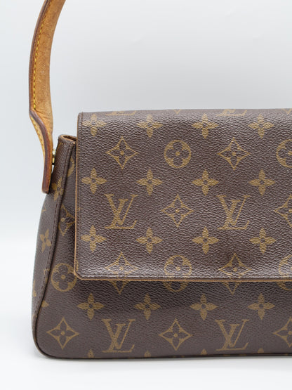 LOUIS VUITTON LOOPING PM