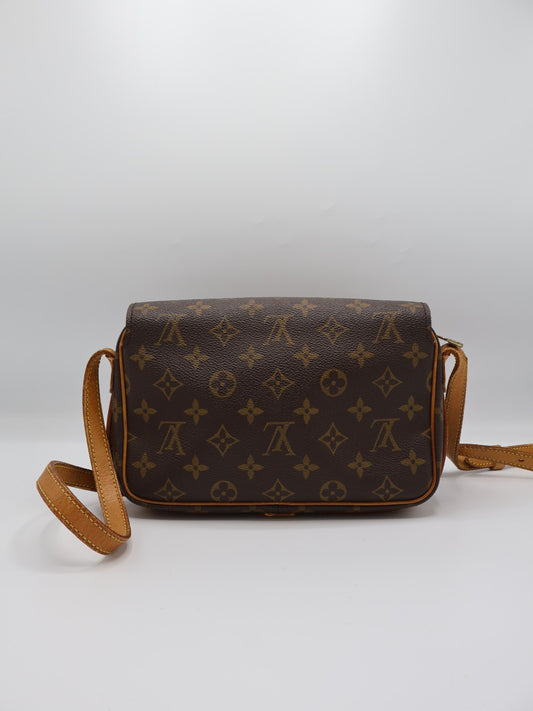 LOUIS VUITTON SAINT GERMAIN 24