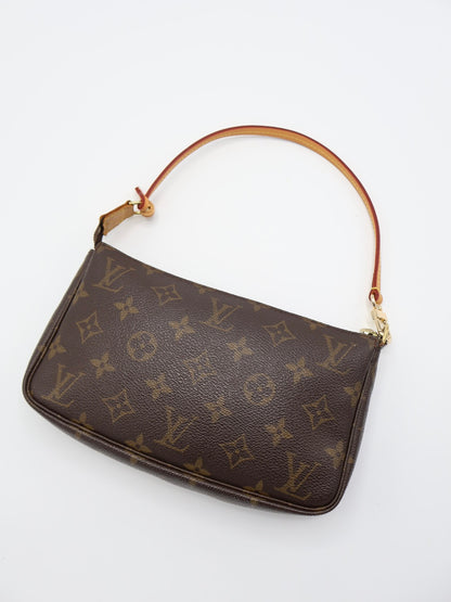 LOUIS VUITTON POCHETTE ACCESSOIRES