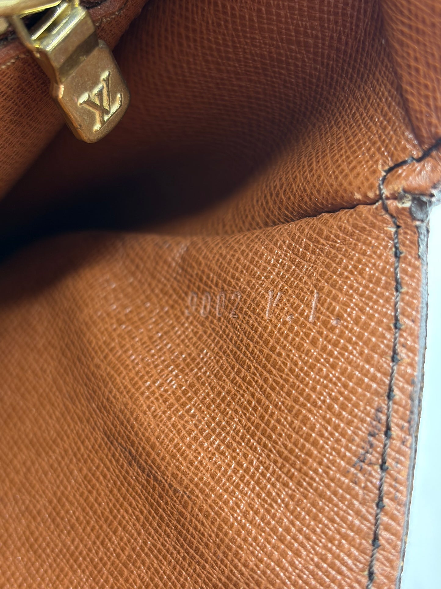 LOUIS VUITTON SAINT CLOUD GM