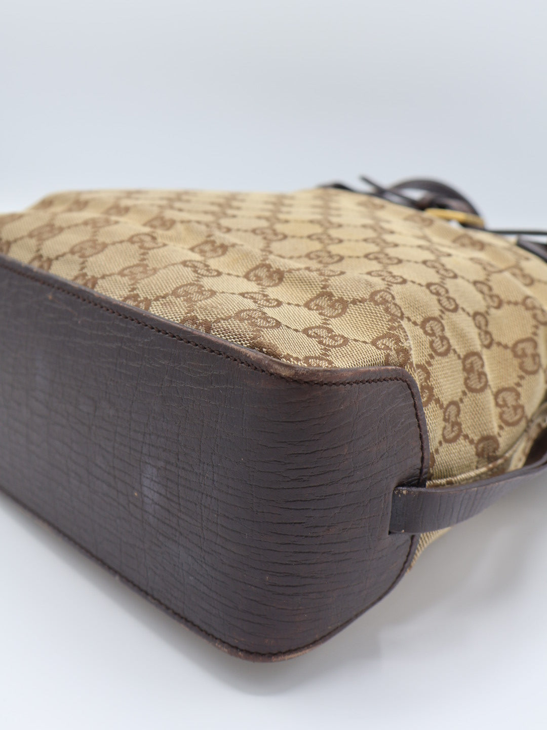 GUCCI CAVAS BELTED TOTE