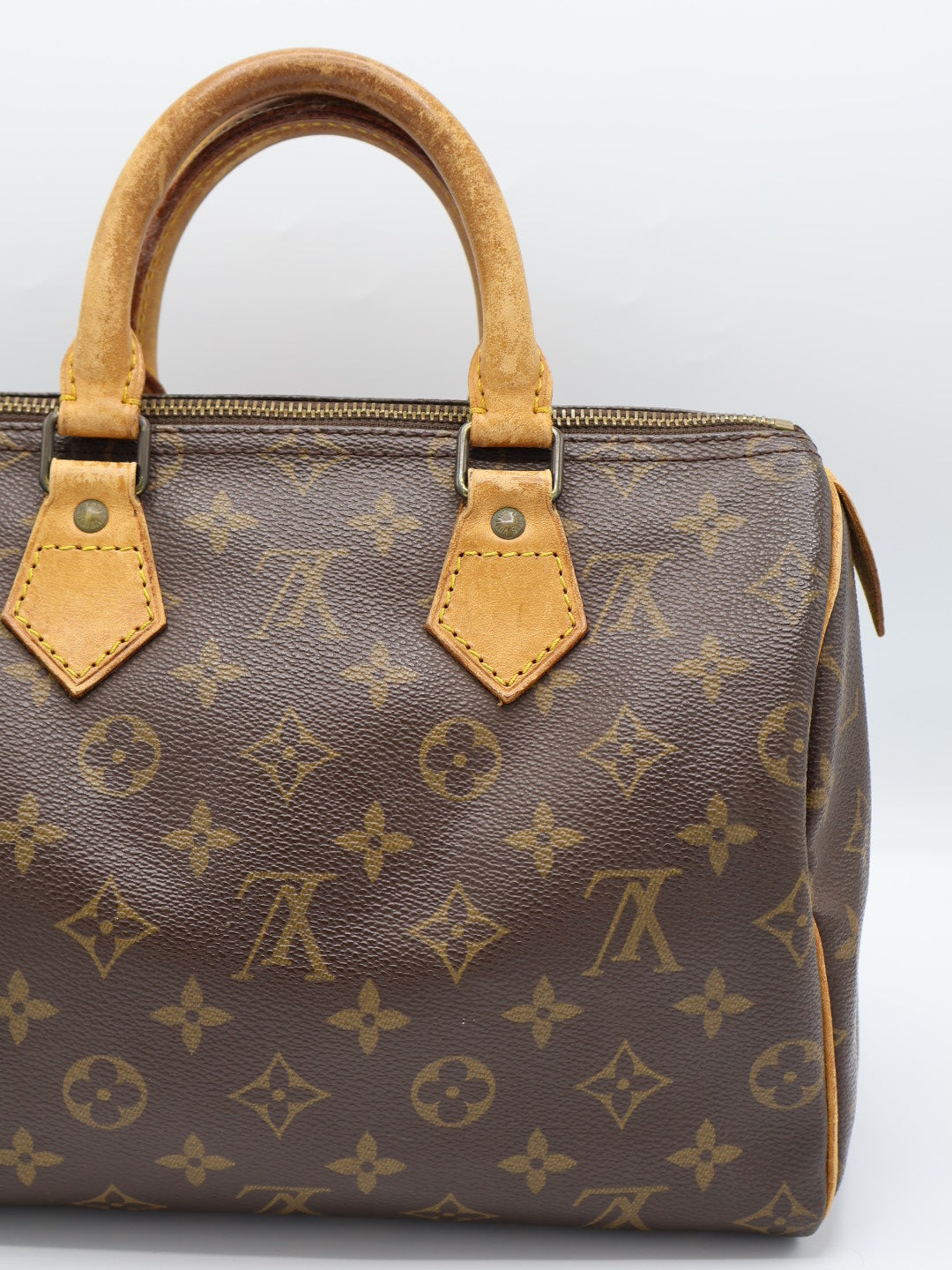 LOIS VUITTON SPEEDY 25