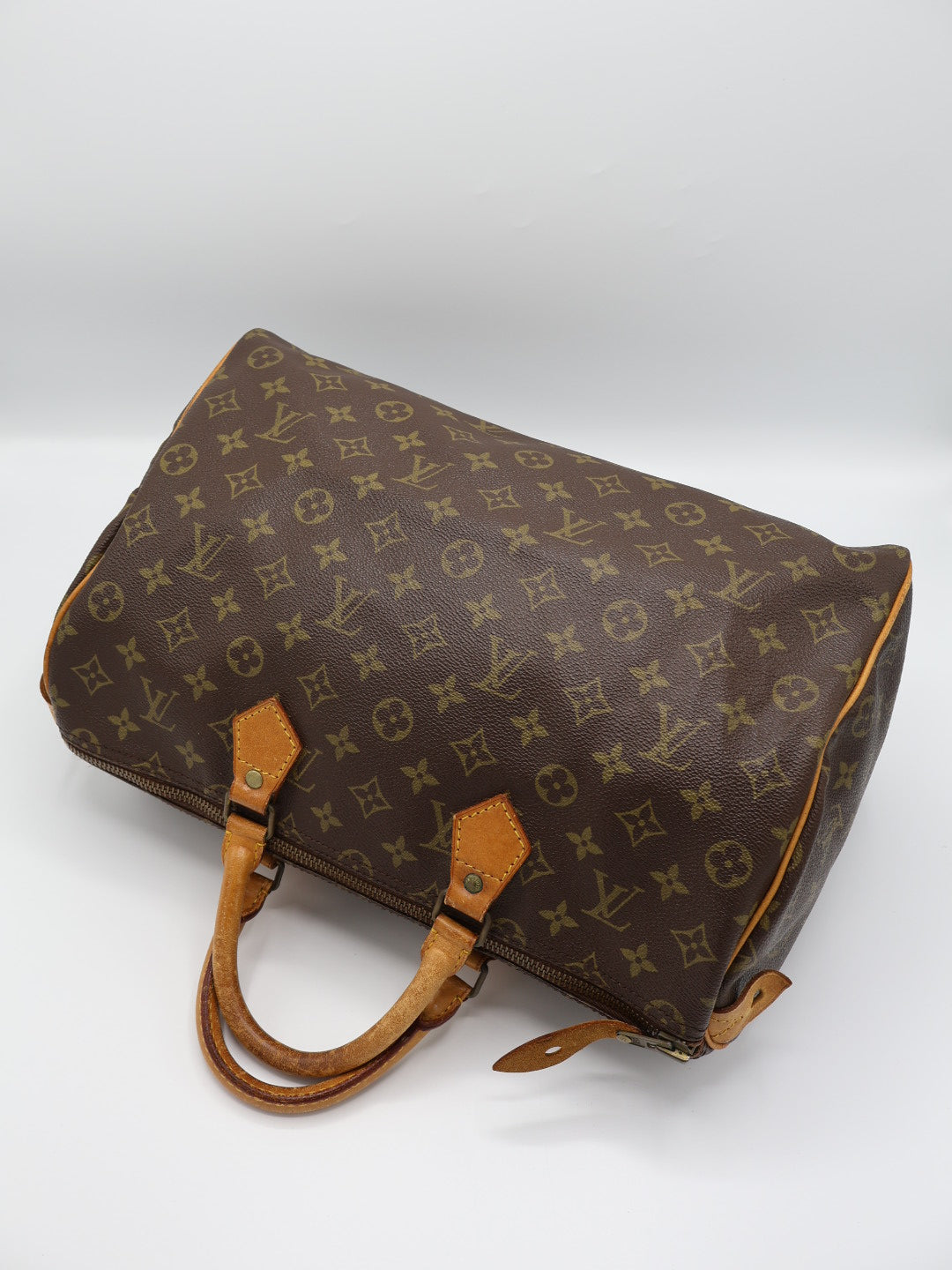 LOUIS VUITTON SPEEDY 35