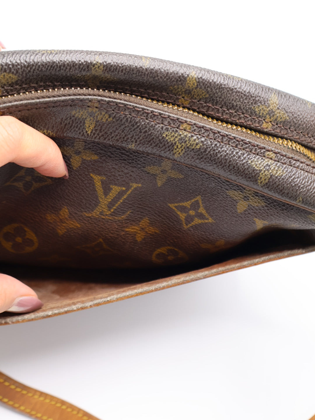 LOUIS VUITTON JEUNE FILLE MM