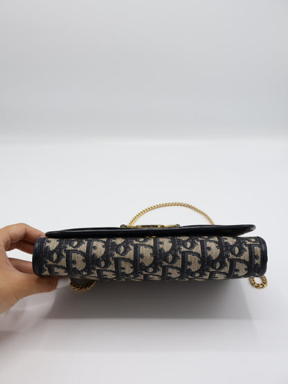 CHRISTIAN DIOR SHOULDER BAG