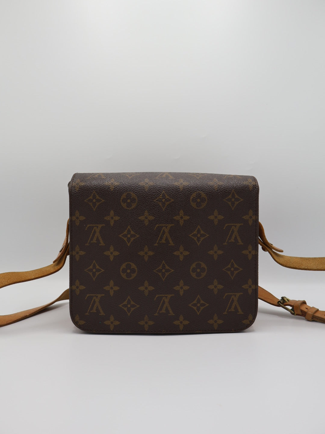 LOUIS VUITTON CARTOUCHIÈRE MM