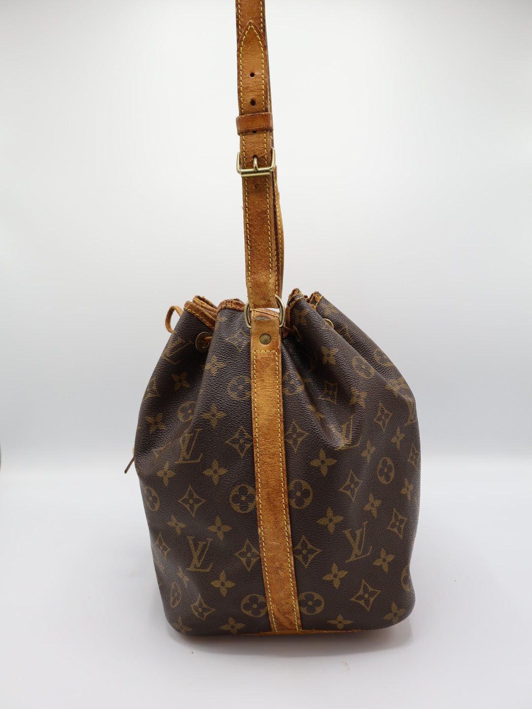 LOUIS VUITTON PETIT NOÉ