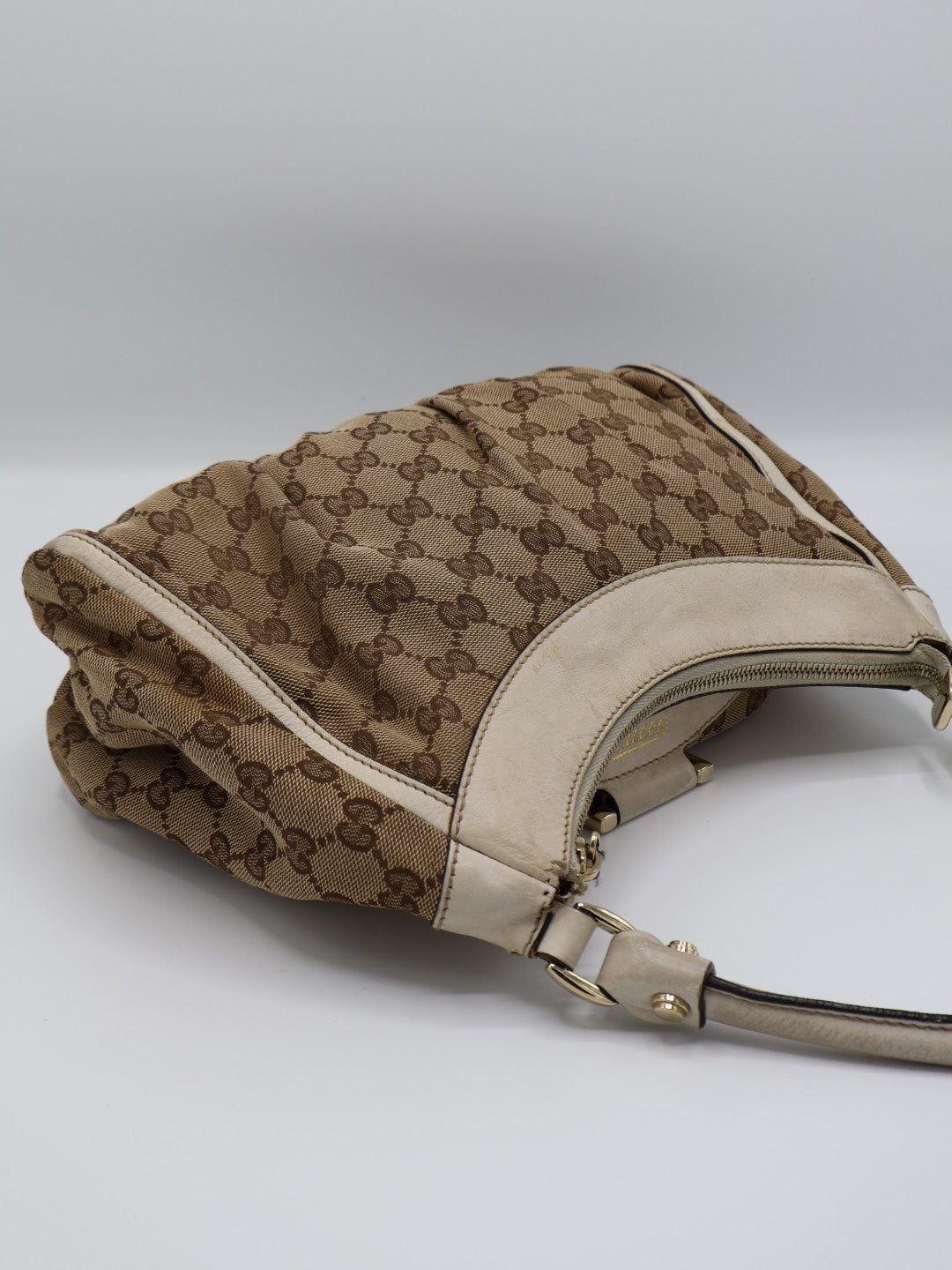 GUCCI ABBEY D-RING BAG