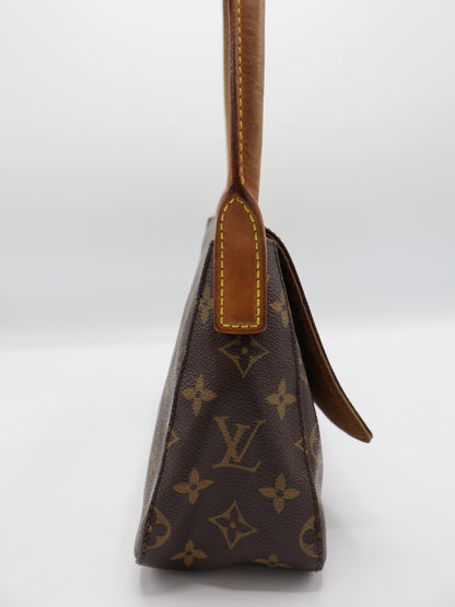 LOUIS VUITTON LOOPING PM