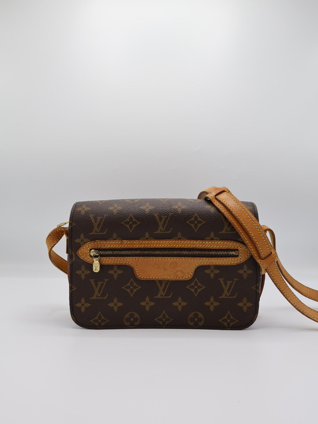 LOUIS VUITTON SAINT GERMAIN 24