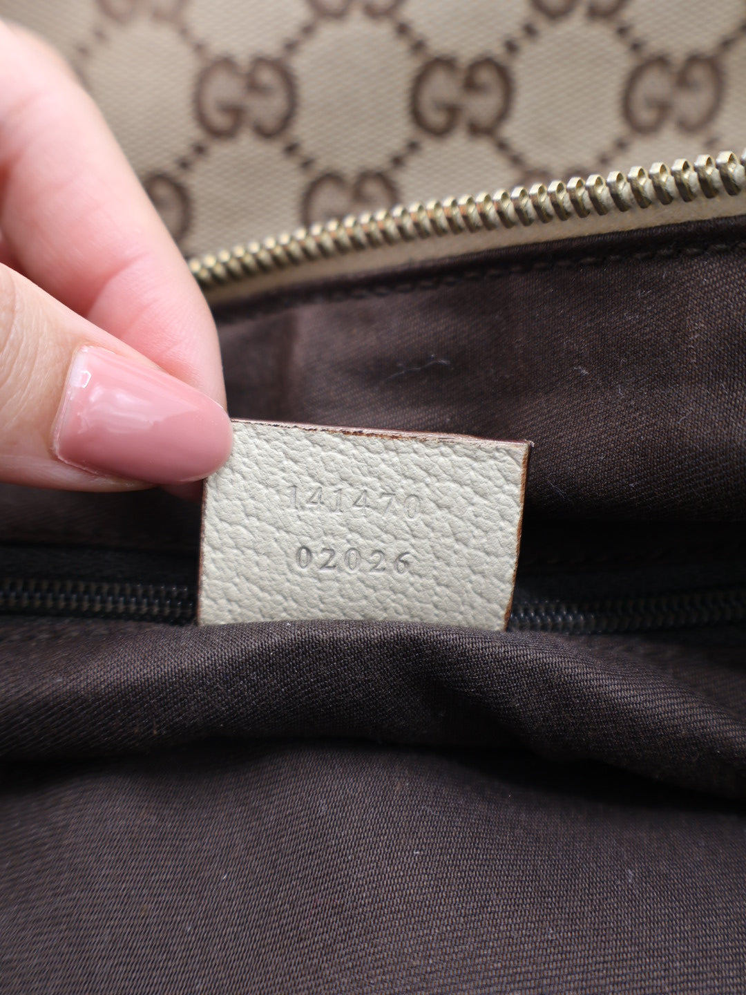 GUCCI ABBEY D-RING TOTE