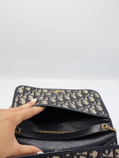 CHRISTIAN DIOR SHOULDER BAG