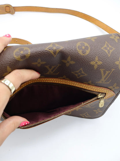 LOUIS VUITTON SAINT GERMAIN 24