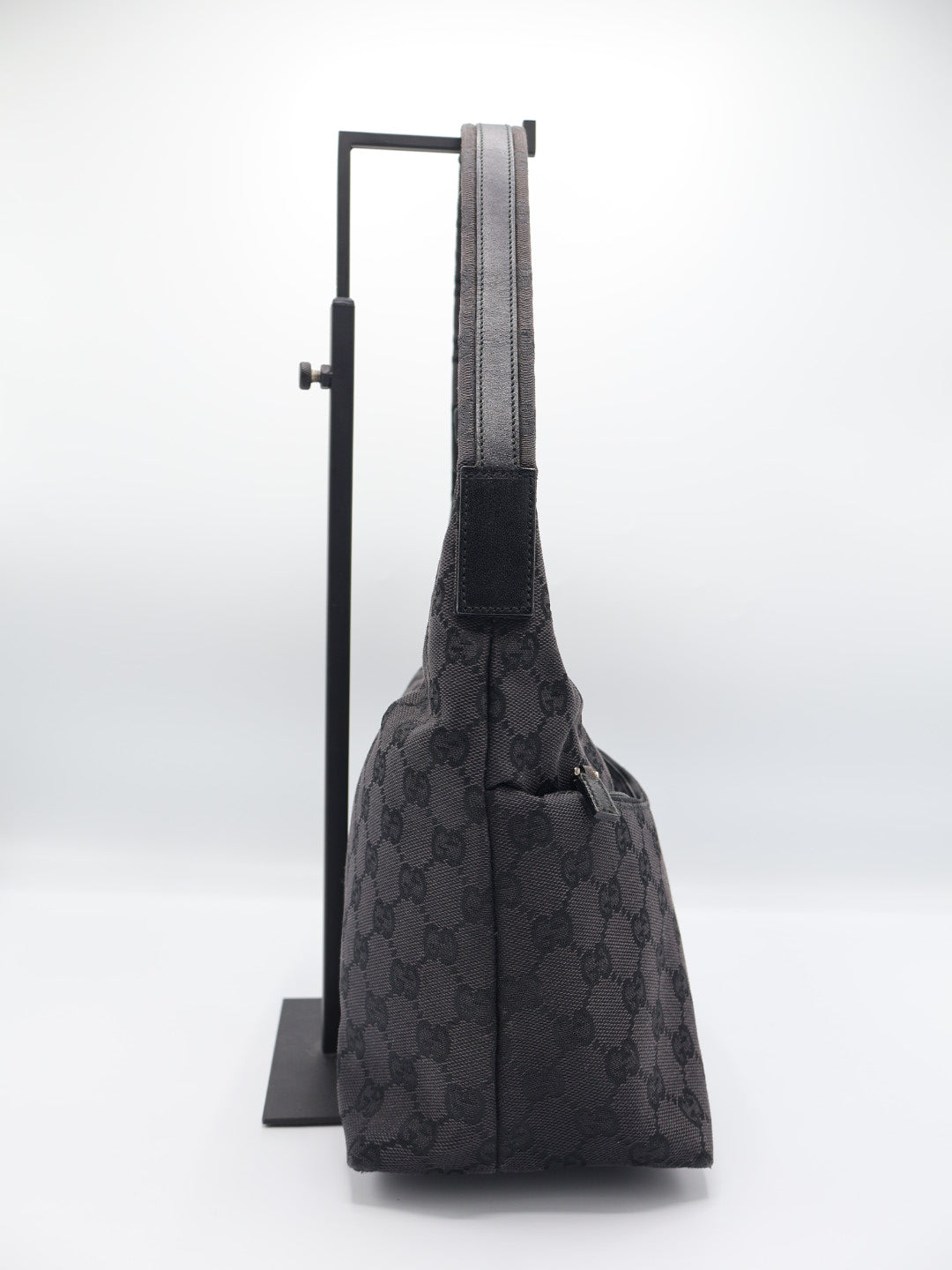 GUCCI GG CANVAS HOBO