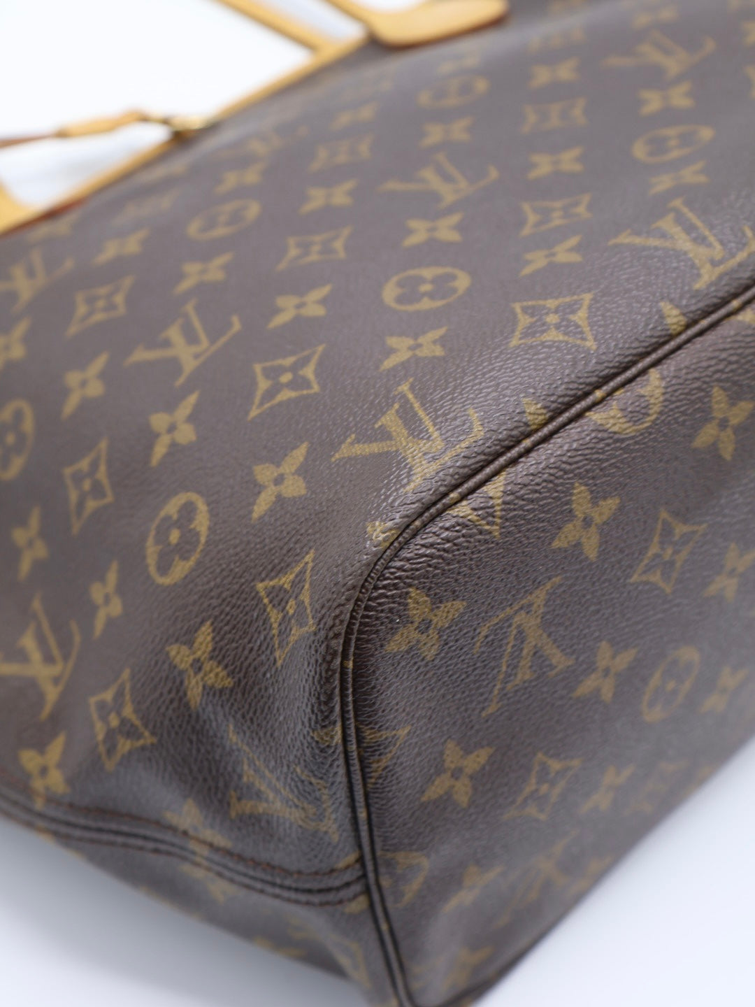 LOUIS VUITTON NEVERFULL MM