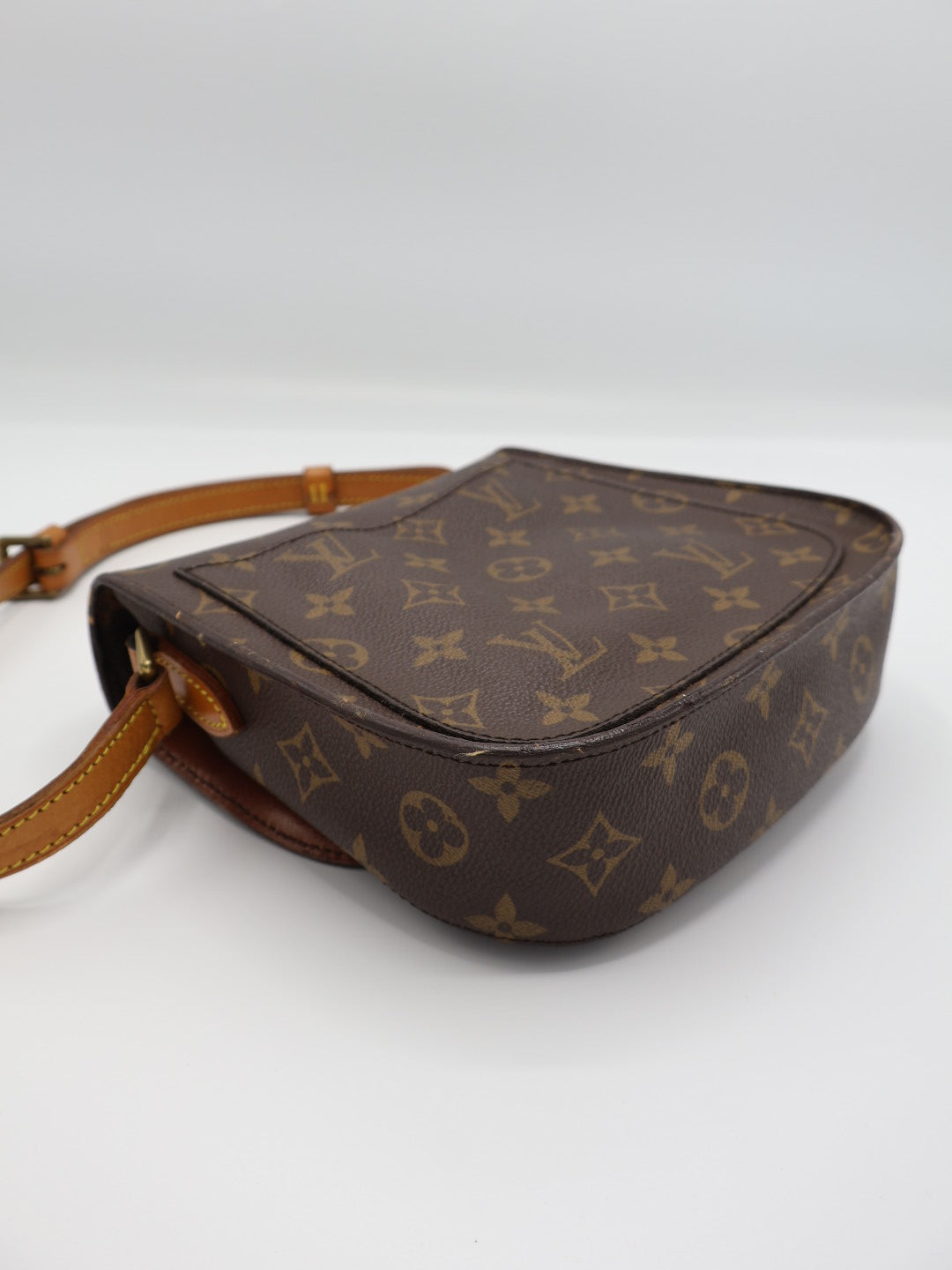 LOUIS VUITTON SAINT CLOUD MM