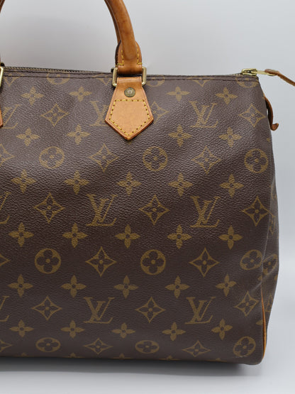 LOUIS VUITTON SPEEDY 35